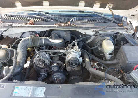 2005 GMC Sierra 1500 Work Truck from USA, damaged, VIN 1GTEC14X55Z339737